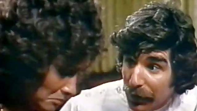 Linda Lovelace Deepthroats Harry Reems' Big Cock