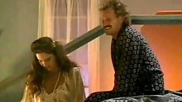 Traci Winn Nailed By Dude In Stockings