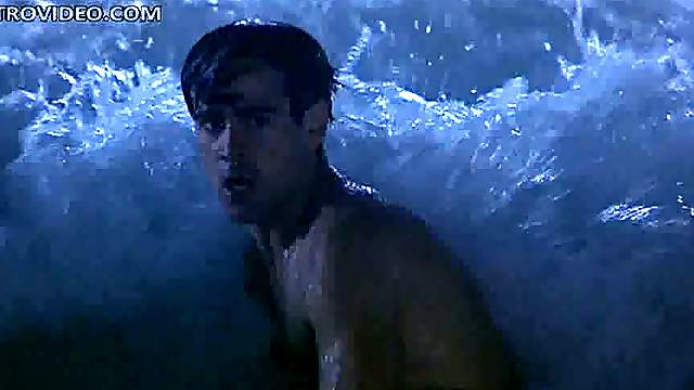 Super Hot Celeb Salma Hayek Skinny Dipping With Colin Farrell