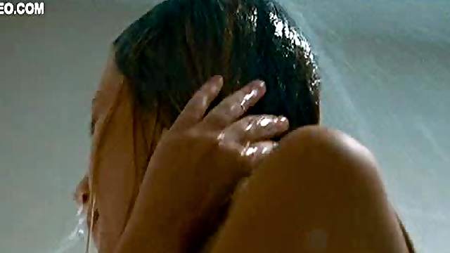 Stunning Babe Sarah Roemer Shows It All in a Hot Clip From 'Asylum'