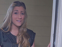 Curvy Rachel Rayye and hung Jake West in a raw amateurs scene