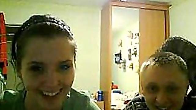 Amateur Couple Fucking On Webcam