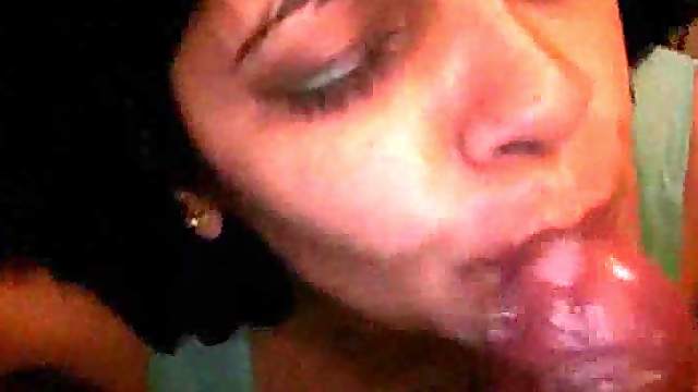 Indian Mature lady gets balled anal and sucks a cock