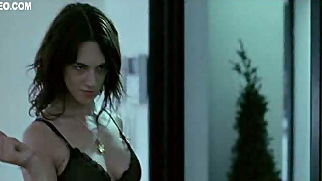 Bonerific Italian Babe Asia Argento Walking Around In Black Lingerie