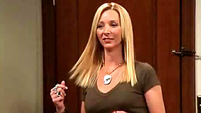 Sexy Celebs Courteney Cox and Lisa Kudrow Can't Get Any Hotter