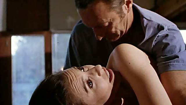 Elizabeth Barondes and Mimi Rogers Get Their Hot Bodies Massaged