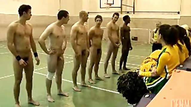 Cheerleaders Looking For The Ideal Guy in CFNM Vid