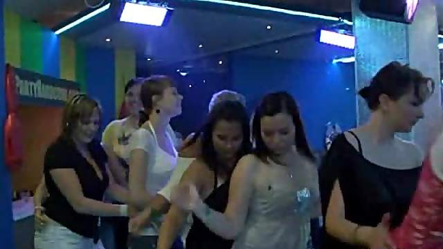 Lots of Hardcore Action In Wild Party