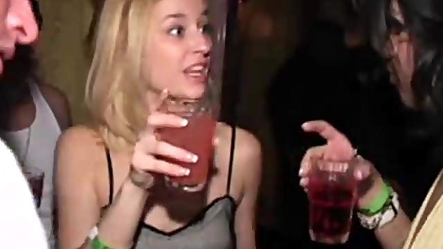 Two horny skanks eat each other's cunts and share a cock