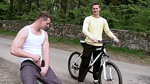 Boyish gay guy getting pounded in a hot outdoor action