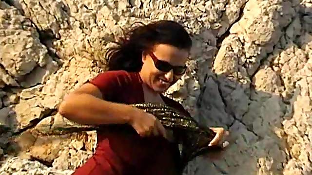 Delicious Aneta Buena Masturbates In A Solo Model Video
