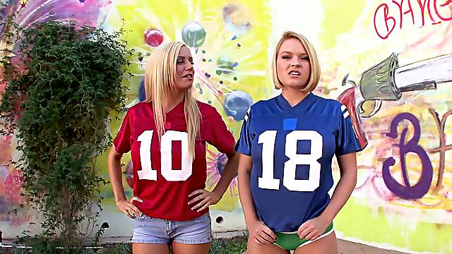 Breathtaking babes in short getting her tight asshole feasted hardcore doggystyle