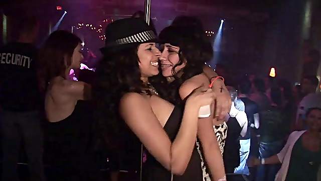 Curvy cowgirl with nice ass getting wild with her babes in the club party