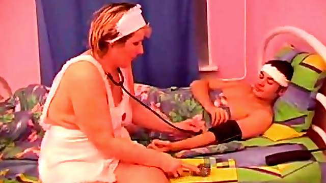 Lewd nurse goes out of her way to please her patient