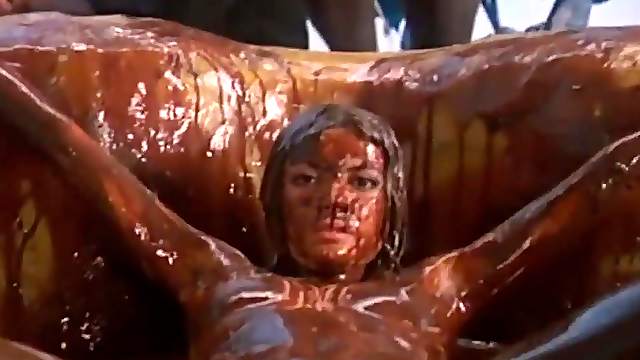 Carole Laure - Sweet Movie