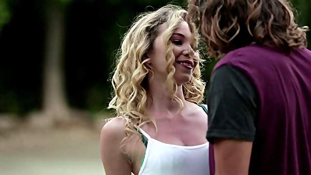 Cute curly hair blonde girl goes to bed with a big cock guy