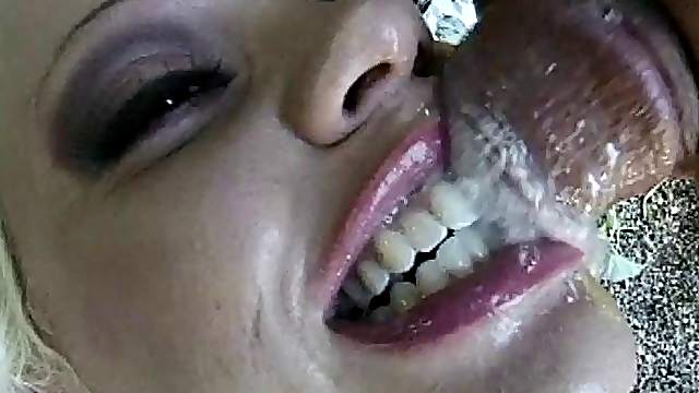 Blonde babes getting double score hardcore and anal in mmf threesome