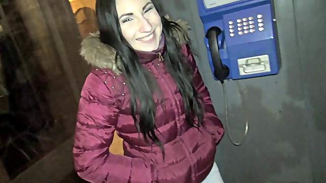 Beauty picked up to get fucked in his apartment