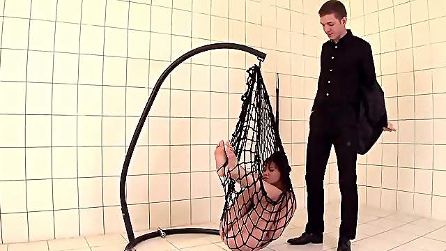 Bondage Alysa Knight anal getting ravished in BDSM