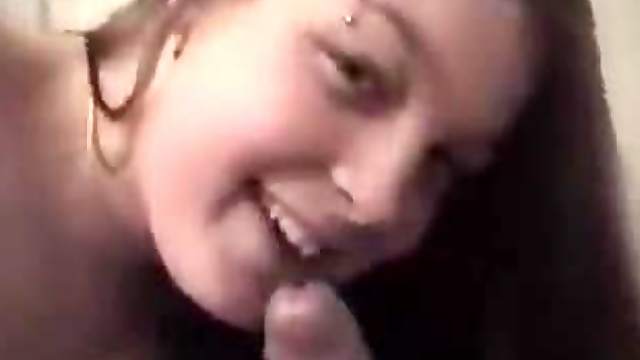 Sexy Brunette Gives a long Blowjob With Her new Tongue Piercing
