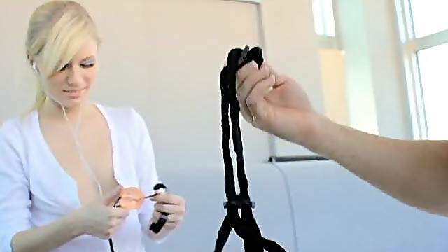 Blonde Hottie Is Fucked Hard After Playing Around With Dildo