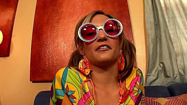 Missionary and reverse cowgirl style makes her moan loudly