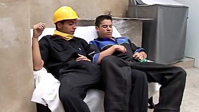 Latino Construction Studs Barebacking