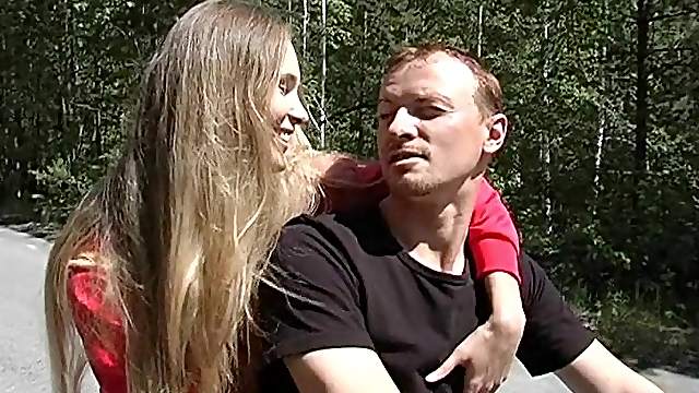 Formidable outdoor sex game with a cock craving chick