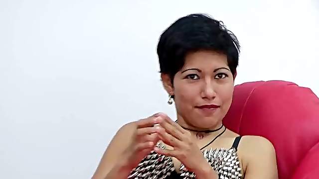 Davinia Hernández is a kinky chick with short hair ready to be plowed