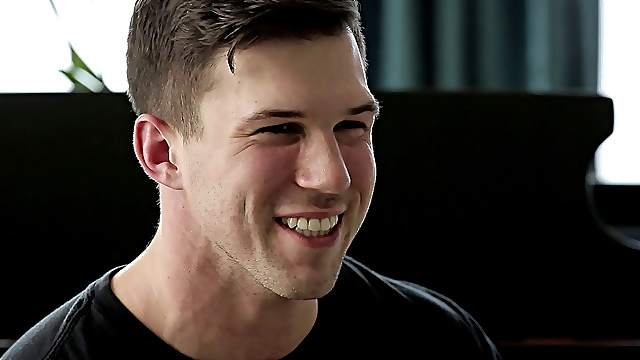 Jimmy Clay seduced by a handsome hunk for a great plowing game