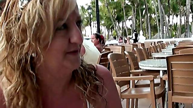 Mature sex goddess Victoria Dixon cannot resist a fat cock