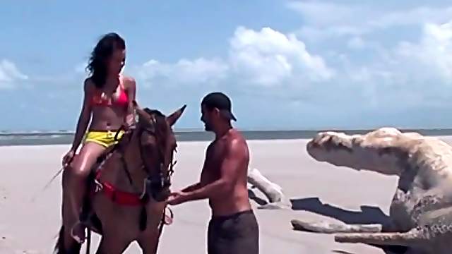 Brazillian Babe Filled In Every Hole On The Beach