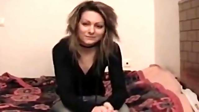 Teen czech babe small tits homemade pov cumshot