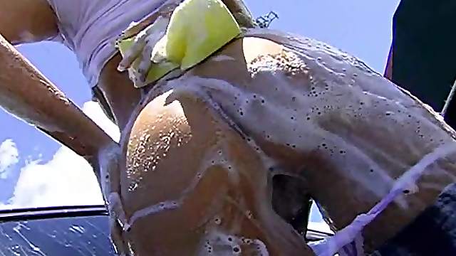 Sexy Car Wash Stunner