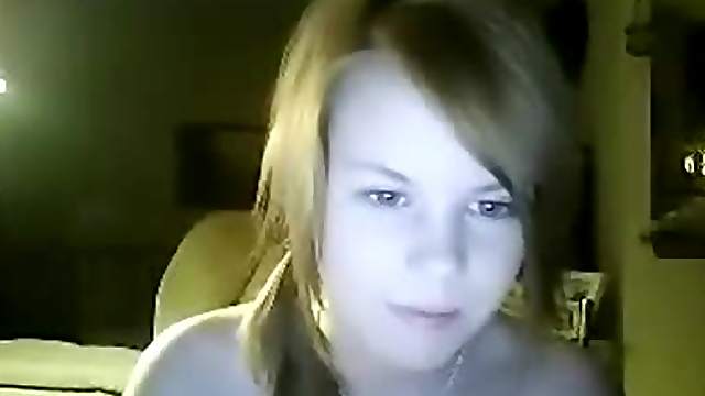 Horny Teen Plays With Her Wet Pussy As She Has A Webcam Chat With Her Boo