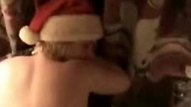 A Crazy Christmas Fuck For Amateur Couple