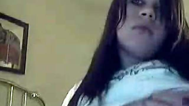 Horny emo chick masturbates with a brush
