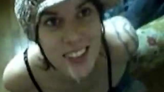 Naughty Teen Babe Gets a Mouthful of Cum