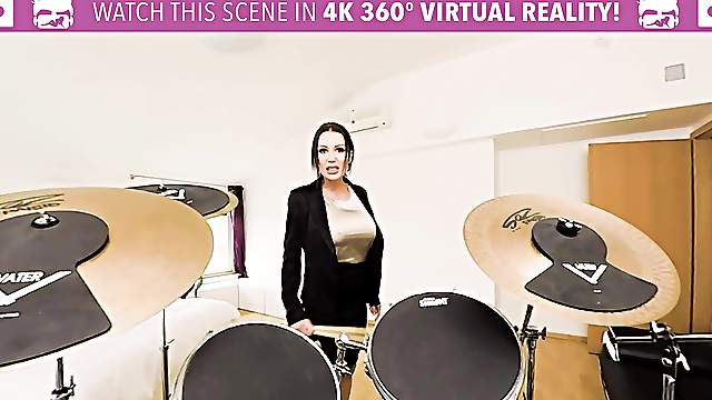 Party like a real rock star with Patty Michova - an experienced slut.