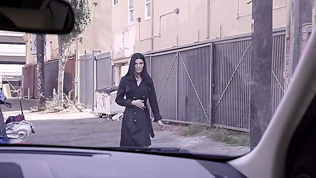 Sadie Blake wearing stockings and having her asshole sucked