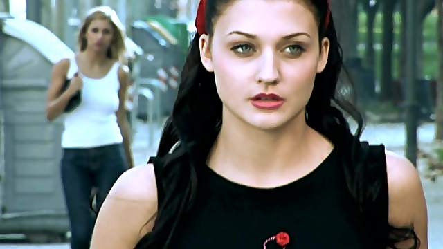 Brunette Aletta Ocean spreading and having her cunt pleasured