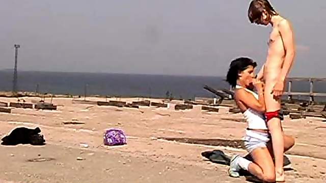 Mad Mary Gets Fucked On The Beach