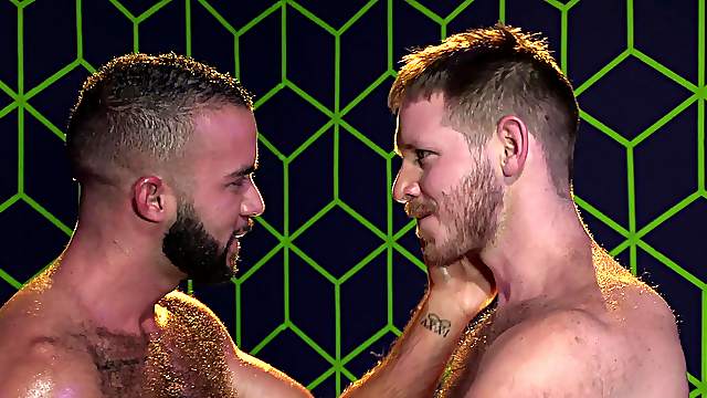 Hairy macho mature gay dude pounds a stranger's asshole hardcore