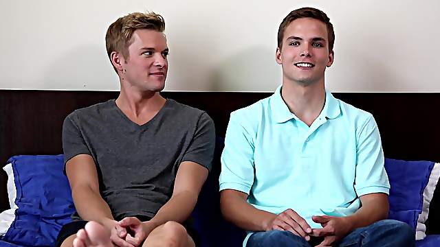 Connor Collins gives a blowjob and a rimjob before gay sex in many poses