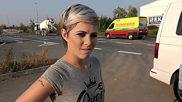 Hitchhiker Ruth rides a big dick in a car on her way home