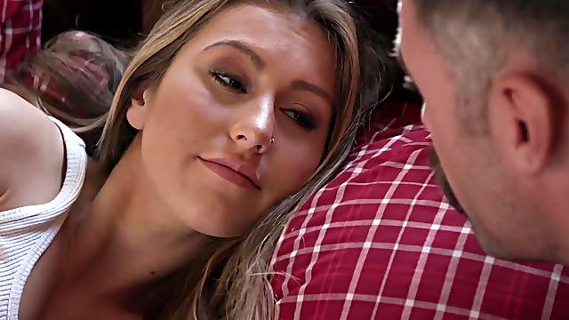 Blondie Paige Owen shows off her perfect body while getting fucked