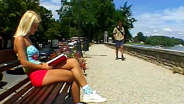 Amazing Blonde Chick Likes Her Rough Sex in the Wild