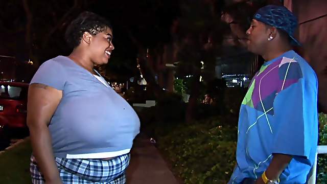 chubby Lady Finesse is ready for hard fuck from behind  on the bed