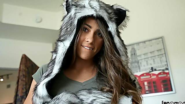After dick eating Mackenzie Mace can't wait to jump on a hard penis
