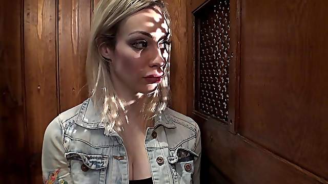 Horny Chessie Kay rides a penis of masked horny dude until she cum